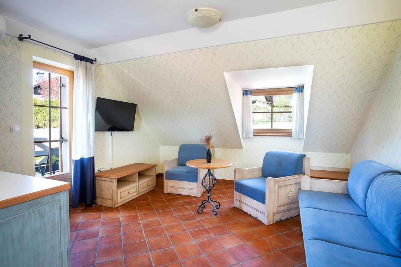 Apartments Tourist Farm Matijovc Naklo ภายนอก รูปภาพ
