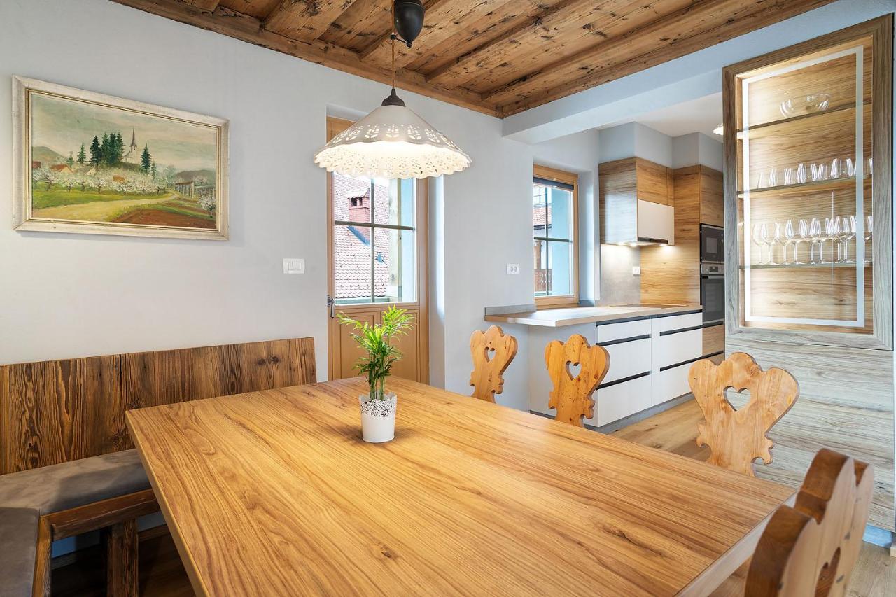 Apartments Tourist Farm Matijovc Naklo ภายนอก รูปภาพ