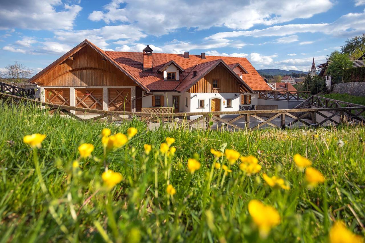 Apartments Tourist Farm Matijovc Naklo ภายนอก รูปภาพ